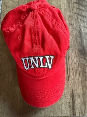 Nike Red Heritage UNLV baseball cap